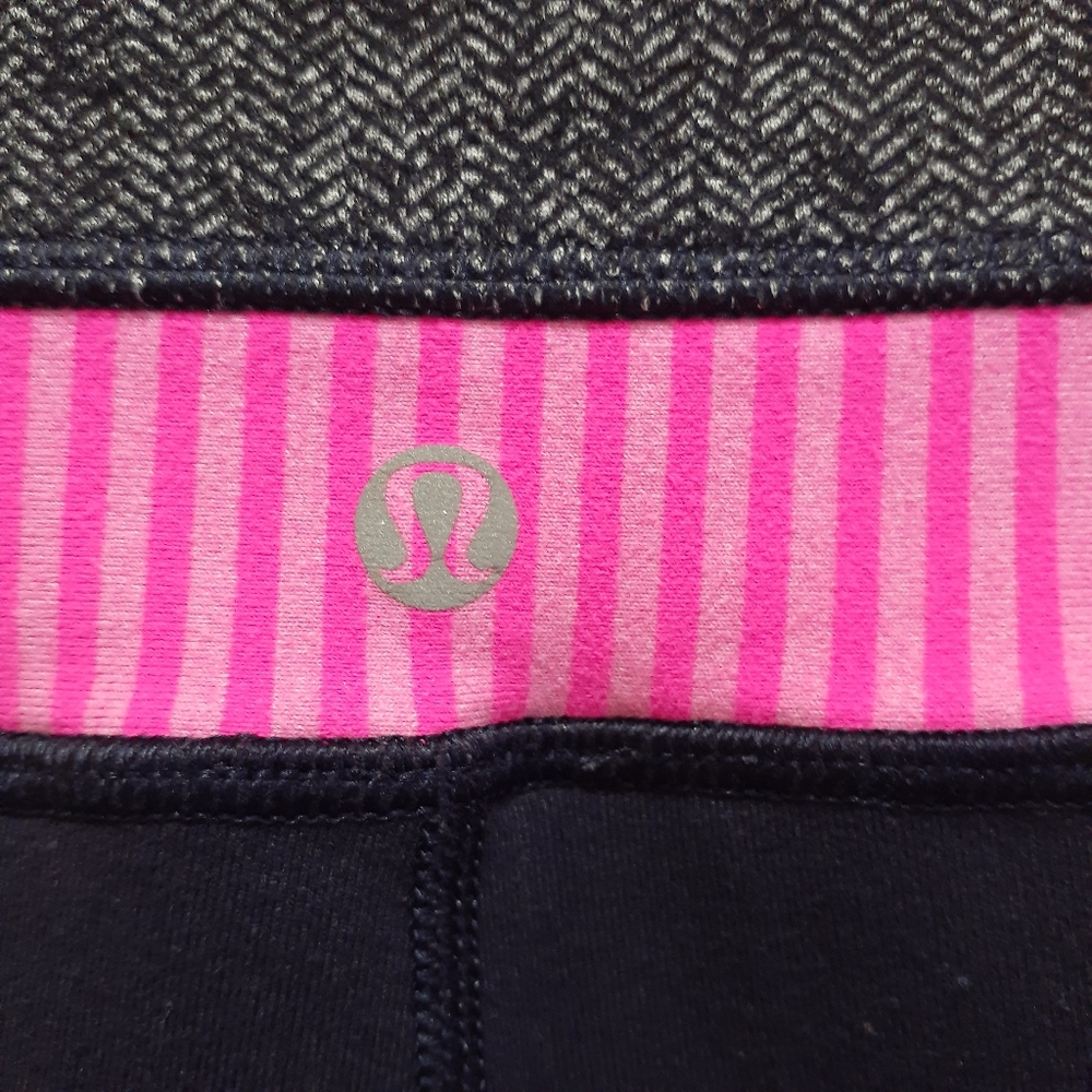 Lululemon Athletica Groove Pants Size 2 - Picture 7 of 8